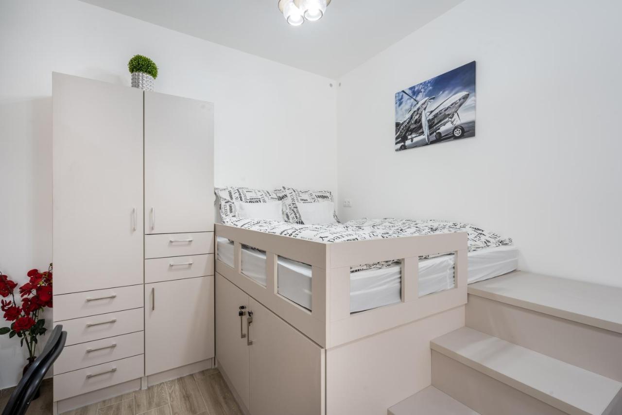 Bpr Embrody City Apartment ブダペスト エクステリア 写真